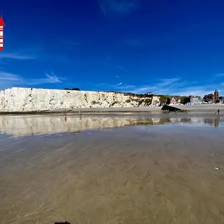Le Rugissement Des Vagues *